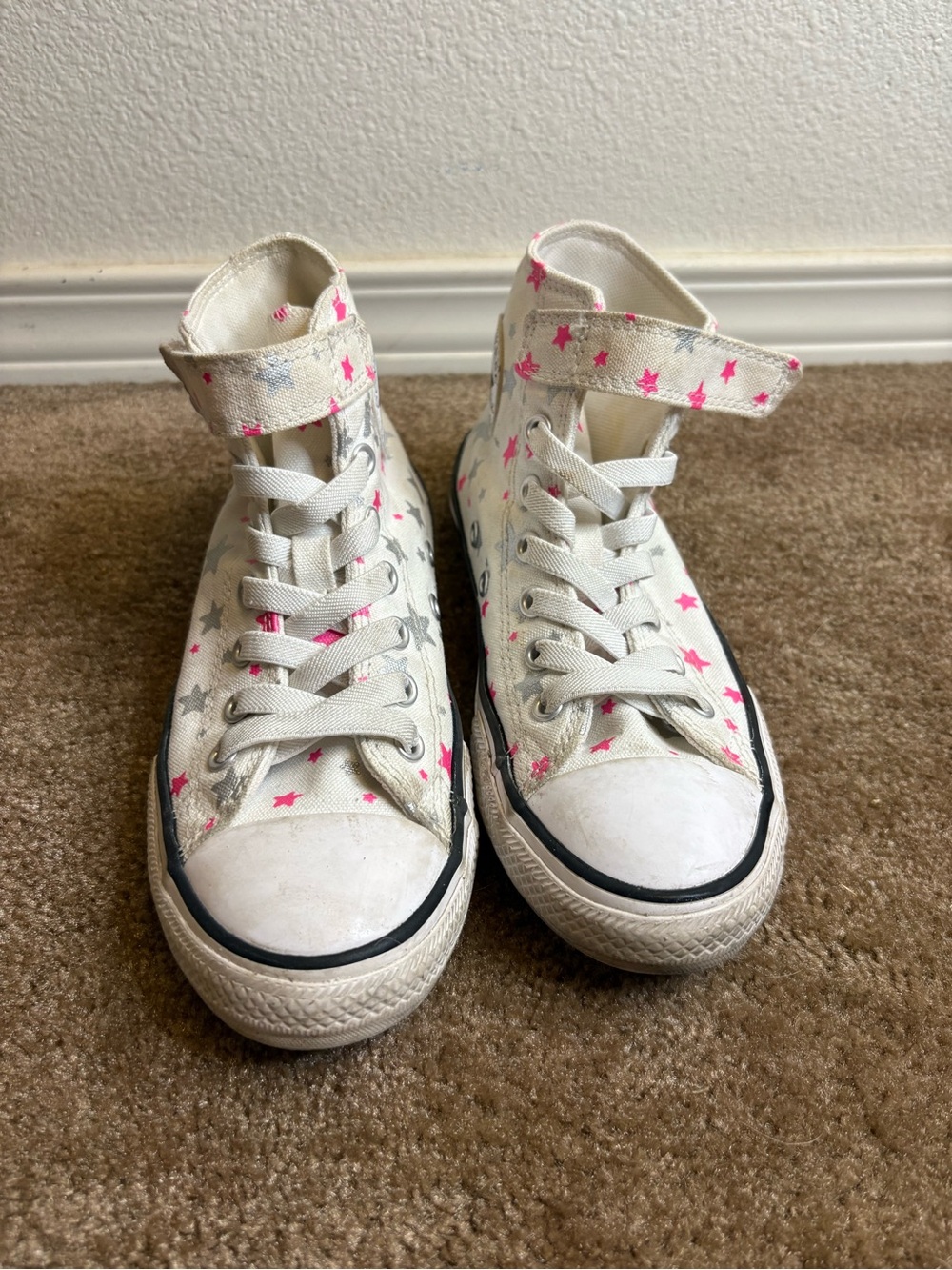 Converse Kids White High-Top Sneakers with Pink and Silver Stars